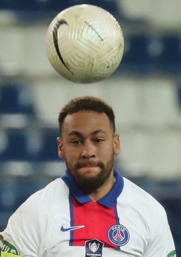 Neymar se lesiona y no jugará ante Barcelona - Polideportivo - ABC Color