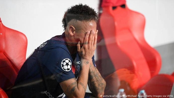 HOY / Neymar explota: "No sé cuánto tiempo voy a aguantar"