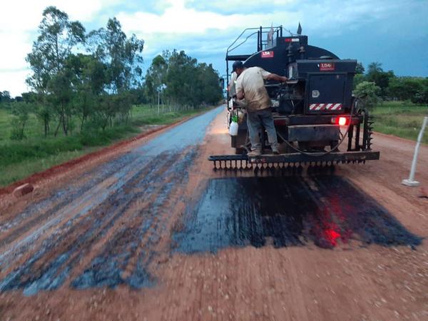 Avanzan trabajos de pavimentación asfáltica en Amambay | .::Agencia IP::.