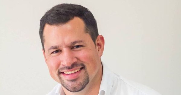 La Nación / Ulises Quintana inicia carrera electoral con miras a la intendencia de Ciudad del Este