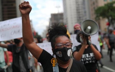 Educación presencial en Brasil: se multiplican protestas por precarias condiciones de trabajo - ADN Digital