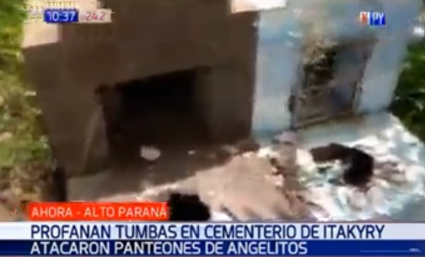 Profanan tumbas de niños en cementerio de Itakyry