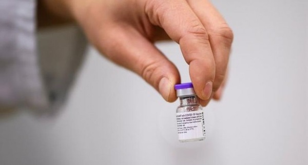 “Los dos países que manejamos mejor la epidemia somos los últimos en tener la vacuna” - Noticiero Paraguay