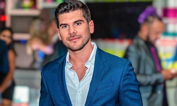 Viveros defiende candidatura de los famosos