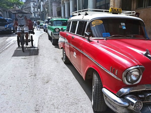 EEUU usó "ataques" a diplomáticos para justificar retroceso, dice Cuba