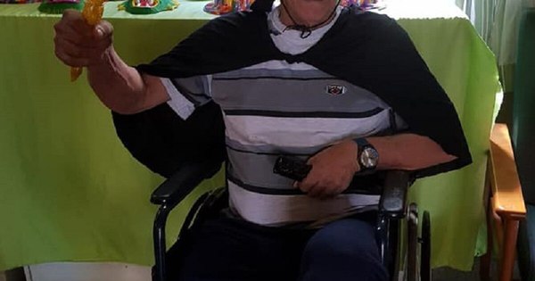 La Nación / Abuelitos celebraron carnaval: se olvidaron del aislamiento social y la soledad