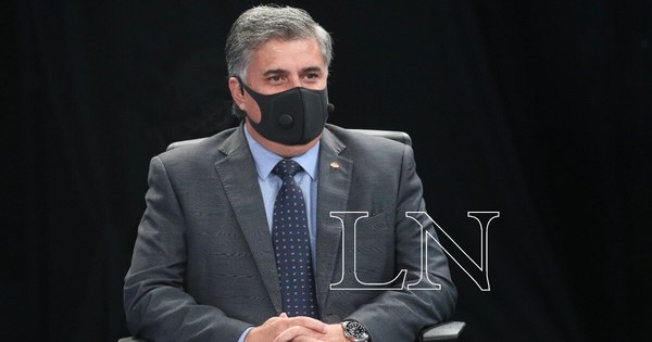 La Nación / Fuerza Aérea: “Tienen su propio centro de investigación, parecen juez y parte”