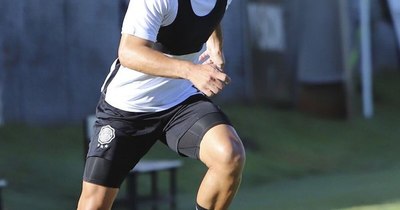 La Nación / Reclaman en FIFA