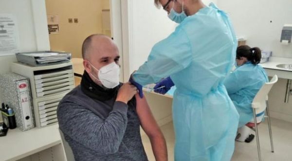 España supera el millón de personas vacunadas con las dos dosis antiCovid