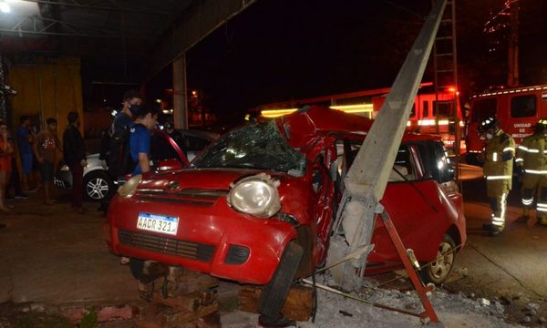 Joven muere en brutal accidente sobre la supercarretera en Presidente Franco – Diario TNPRESS