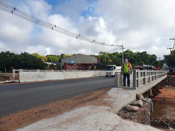 Habilitan al tránsito puente sobre la Avenida San Antonio | .::Agencia IP::.