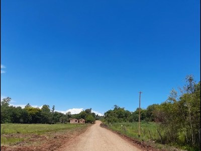 VECINOS DESTACAN OBRAS DE LA MUNICIPALIDAD EN SAN LUIS DEL PARANÁ