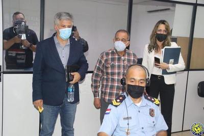Ministro Arnaldo Giuzzio visitó base del Sistema 911 en Ciudad del Este •