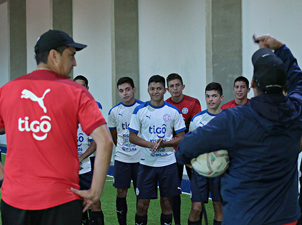 Punto final a otra semana - APF