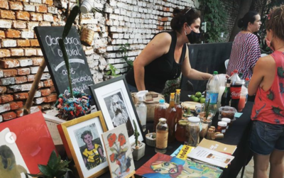 HOY / Festi feria versión "San Calentín" en el microcentro asunceno