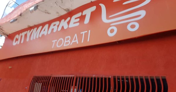 La Nación / Intervienen exlocal de Citymarket por expedir malos olores en Lambaré