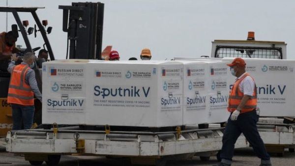 Llega a Venezuela primer lote de la vacuna Sputnik V