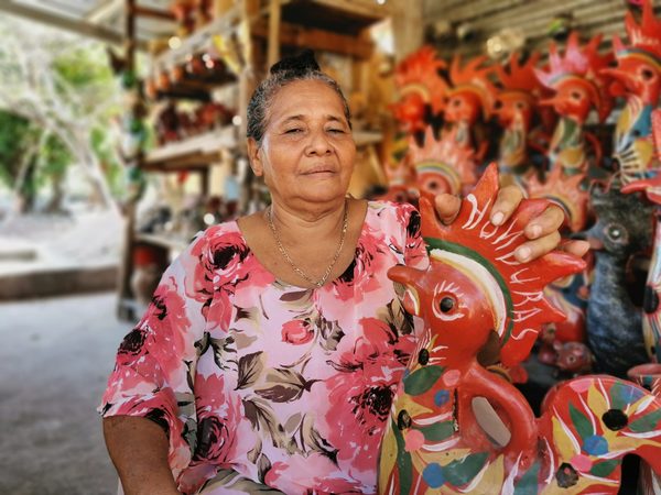Alfareros hondureños se resisten a que desaparezcan los gallos de barro - MarketData