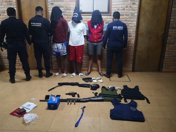Capturan a supuestos asaltantes en San Pedro del Paraná