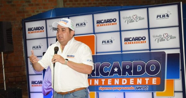 La Nación / Intendente de Villa Elisa lanza candidatura para segundo periodo