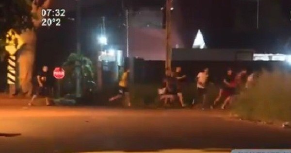 La Nación / Policía sorprendió a más de 30 personas en fiesta clandestina en Ñemby
