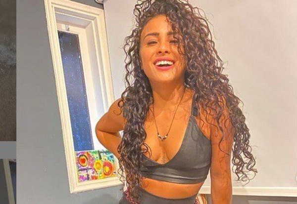 Crónica / ¡Escándalo! Fue fotografiada ápe ha pépe por Grau he’i