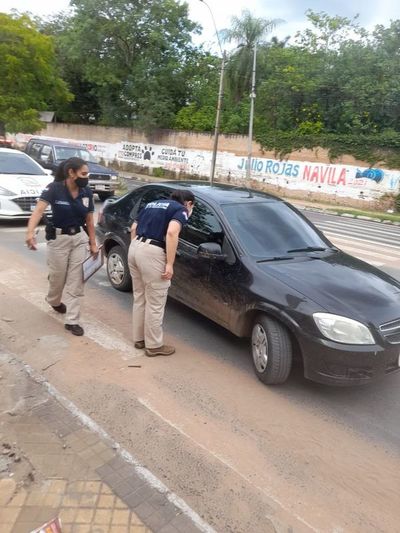 Asaltan a conductor de Uber y roban su vehículo - Nacionales - ABC Color