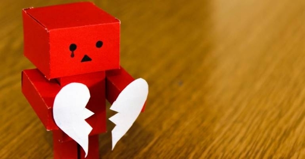 HOY / Cómo sobrevivir al ‘corazón roto’ y pasar el 14 de febrero sin pareja