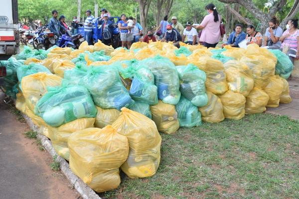 Gobierno asistió con 6.608 kits de alimentos a organizaciones sociales y campesinas de Misiones | .::Agencia IP::.