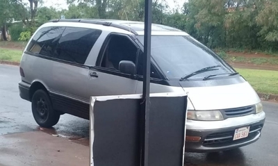 Dejó su vehículo abierto y con la llave puesta, al volver ya no estaba