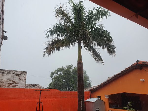Feroz aguacero de San Valentin en Concepción