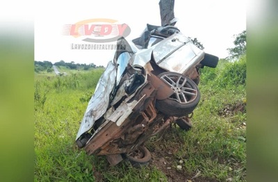 Arroyito: Automovilista sufre graves heridas tras chocar contra un árbol