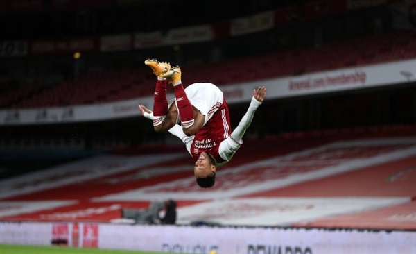 HOY / Aubameyang reanima al Arsenal