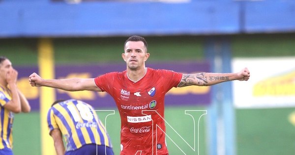 La Nación / Nacional se hace fuerte y golea