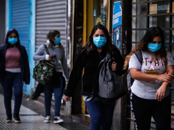 Tapabocas podrían dar inmunidad y su doble uso mayor protección