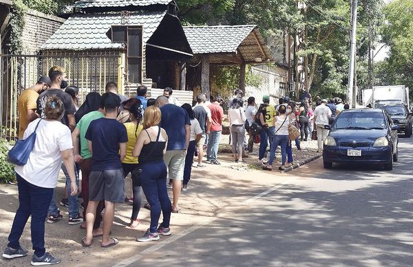 Gente satura Identificaciones pese al covid - Nacionales - ABC Color
