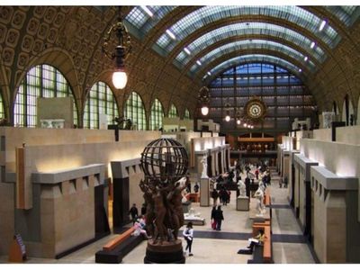 Más de cien días sin museos en Francia