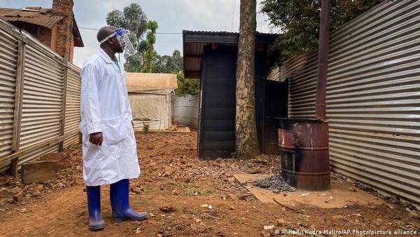Guinea anuncia oficialmente la existencia de una epidemia de ébola