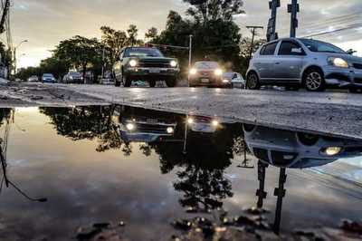 Este lunes seguirán las lluvias, según Meteorología - ADN Digital