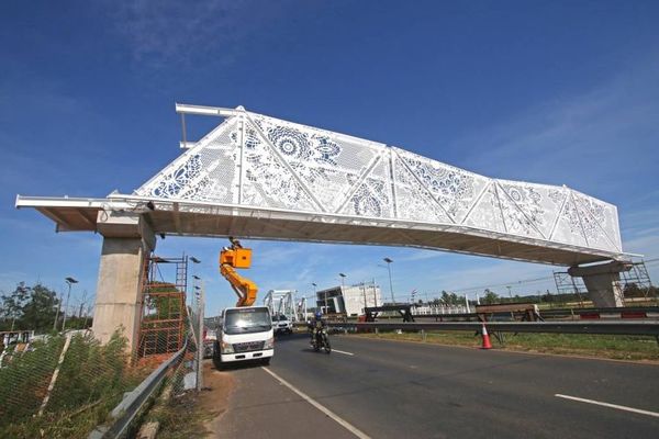 “Puente ñanduti”: Contraloría confirma que adjudicación fue direccionada. Recomienda suspender pagos