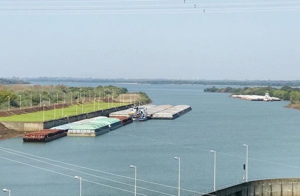 Río Paraguay alcanza nivel óptimo de navegación hacia el sur del país | OnLivePy