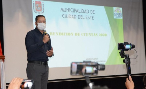 Prieto presentó informe de gestión del 2020 en audiencia pública