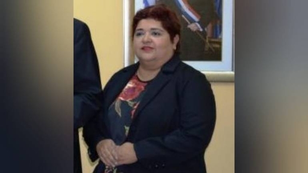 HOY / Viceministra de la Mujer trata de "mujerines" a escrachadores de Villamayor
