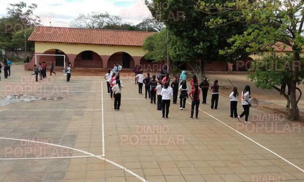Saltó un caso de Covid-19 en una institución educativa