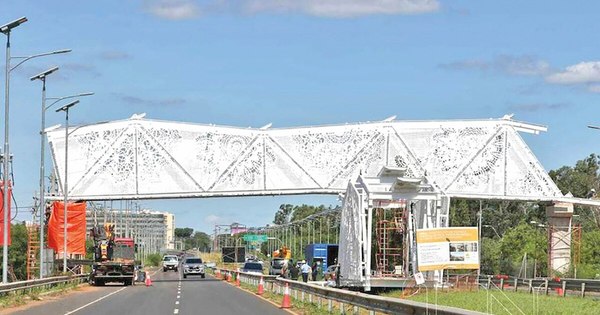 La Nación / Varias maniobras para favorecer a contratista del ñandutí, según CGR