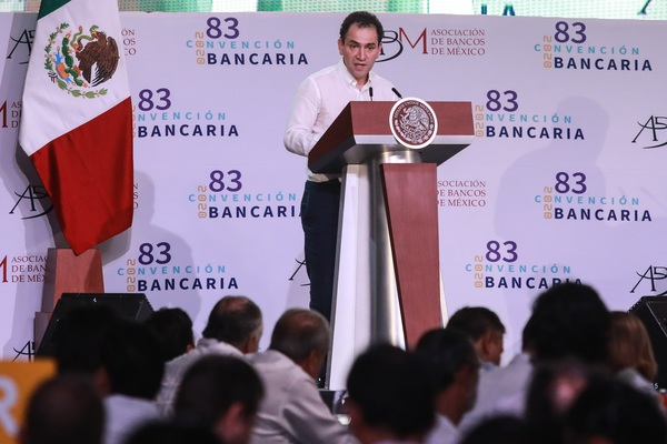 Ministro mexicano propone enfrentar la pandemia a nivel nacional y global - MarketData