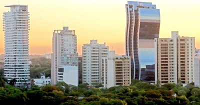La Nación / Mercado interno ajustó a la baja estimación de crecimiento 2021