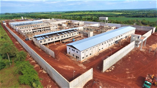 Construcción de la futura penitenciaria de Minga Guazú alcanzó 75% de avance total | .::Agencia IP::.
