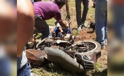 Arrollamiento deja a joven motociclista fallecido