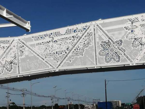 Contraloría: detalle del "ñandutí" de la pasarela de oro costó G 2.700 millones - ADN Digital